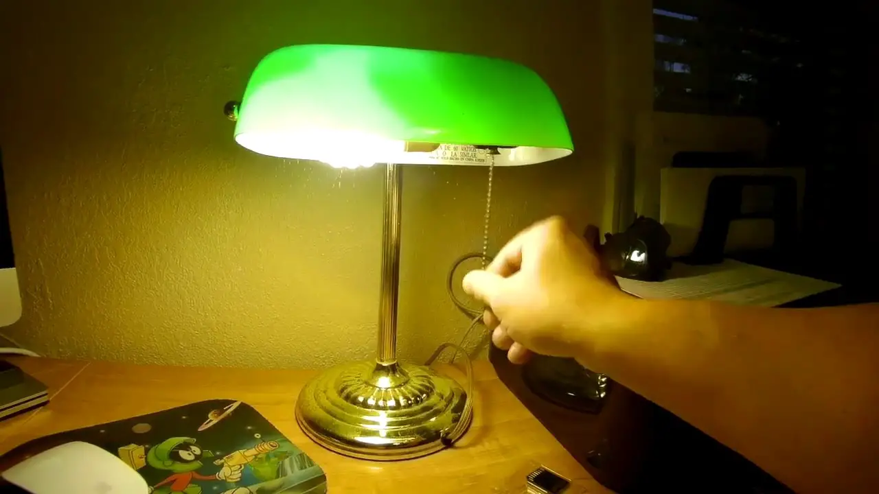 How To Fix A Pull Chain On A Table Lamp