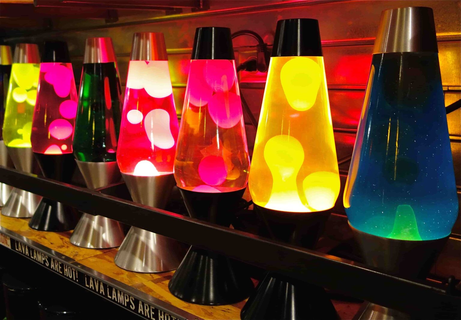 How To Make A Homemade Lava Lamp Without Alka Seltzer (Guide) LampRide